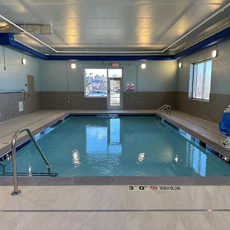 Holiday Inn Express & Suites Eden Prairie - Minneapolis By Ihg Екстер'єр фото