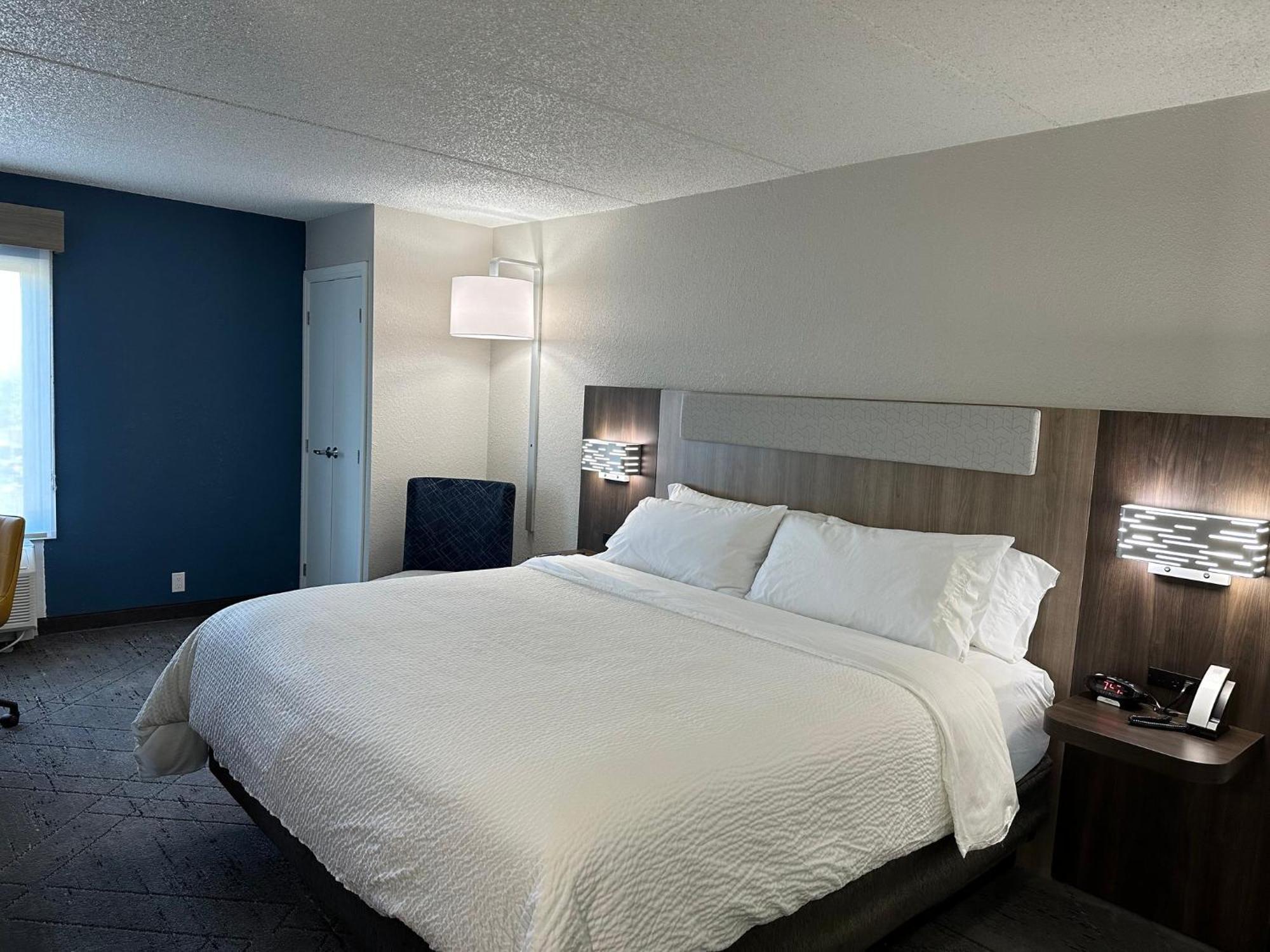 Holiday Inn Express & Suites Eden Prairie - Minneapolis By Ihg Екстер'єр фото